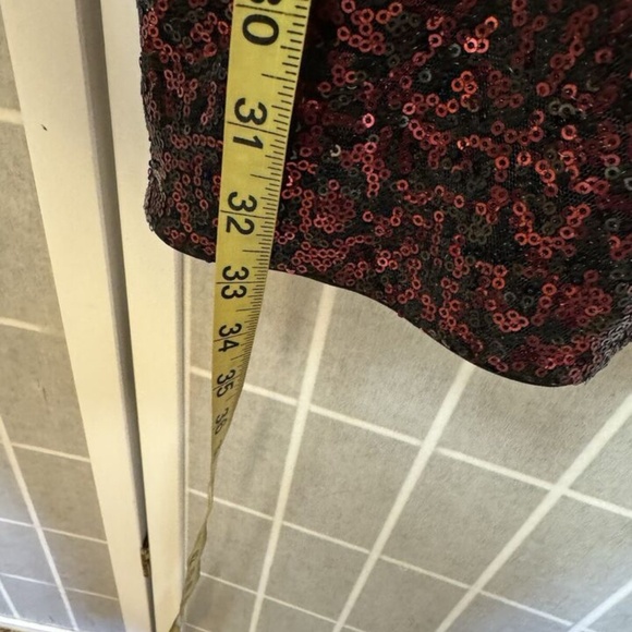 Express,Woman,Party Dress,Size S,Black red sequin,Zip,Long Sleeve,V Neck,Short.! - Picture 11 of 11